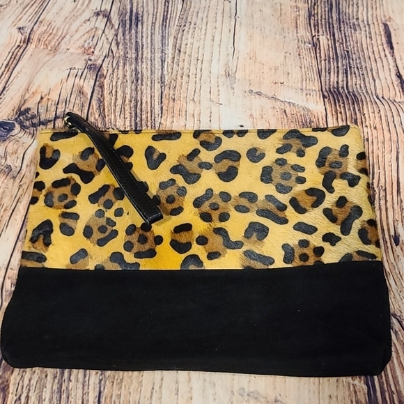NWOT ASOS oversized Genuine Leather suede Animal Print  leopard print clutch - Picture 1 of 10
